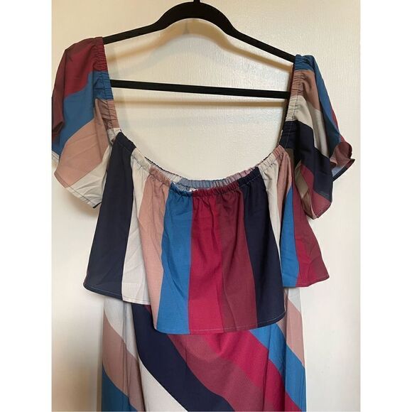 Umgee Dresses Red White And Blue Off The Shoulder Maxi Dress size S NWT - Picture 5 of 11